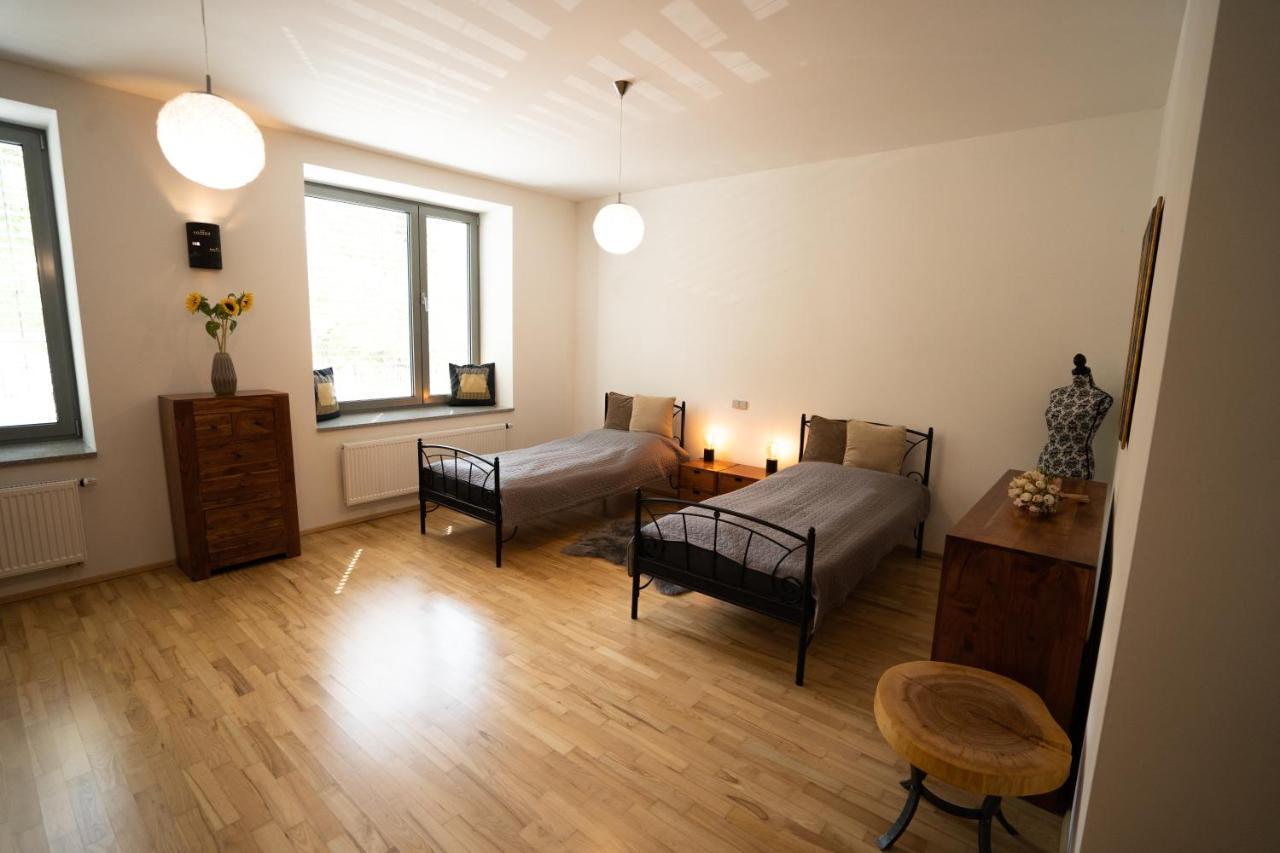Black Field Apartment Brno Exterior photo